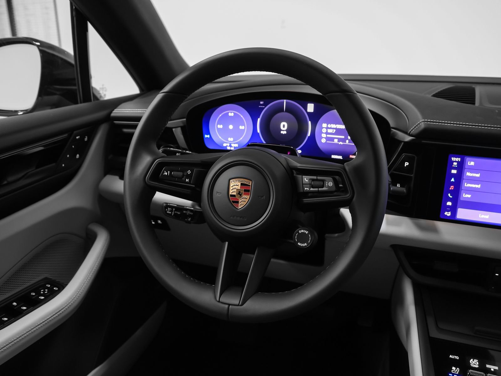 New 2026 Porsche Macan 4 Electric AWD/4WD image 37