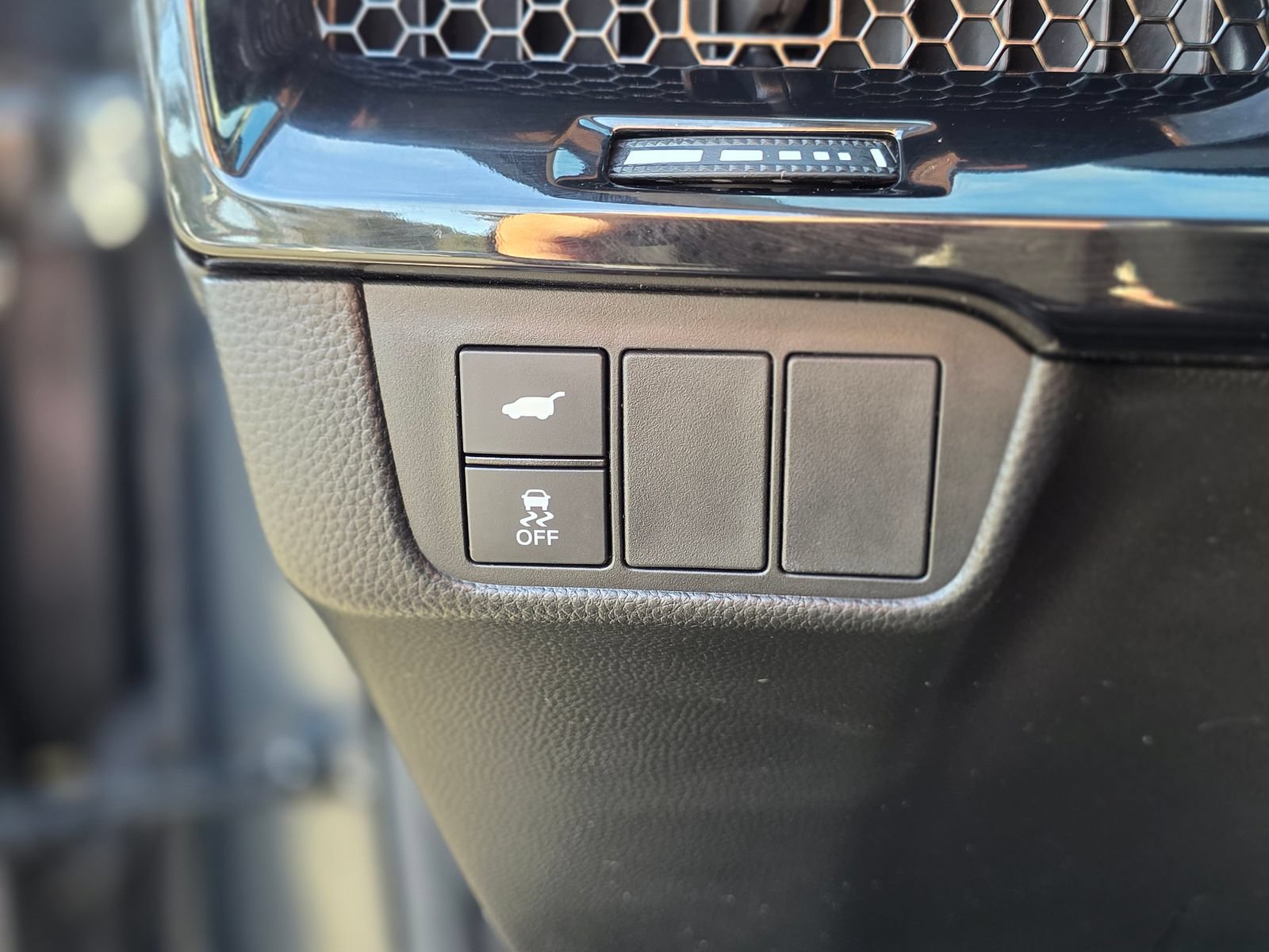 Used 2025 Honda CR-V EX-L image 39