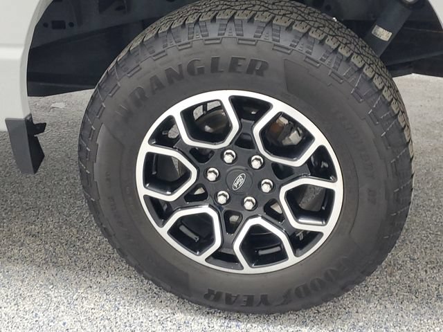 Used 2023 Ford F150 XLT w/ Equipment Group 302A High AWD/4WD image 5