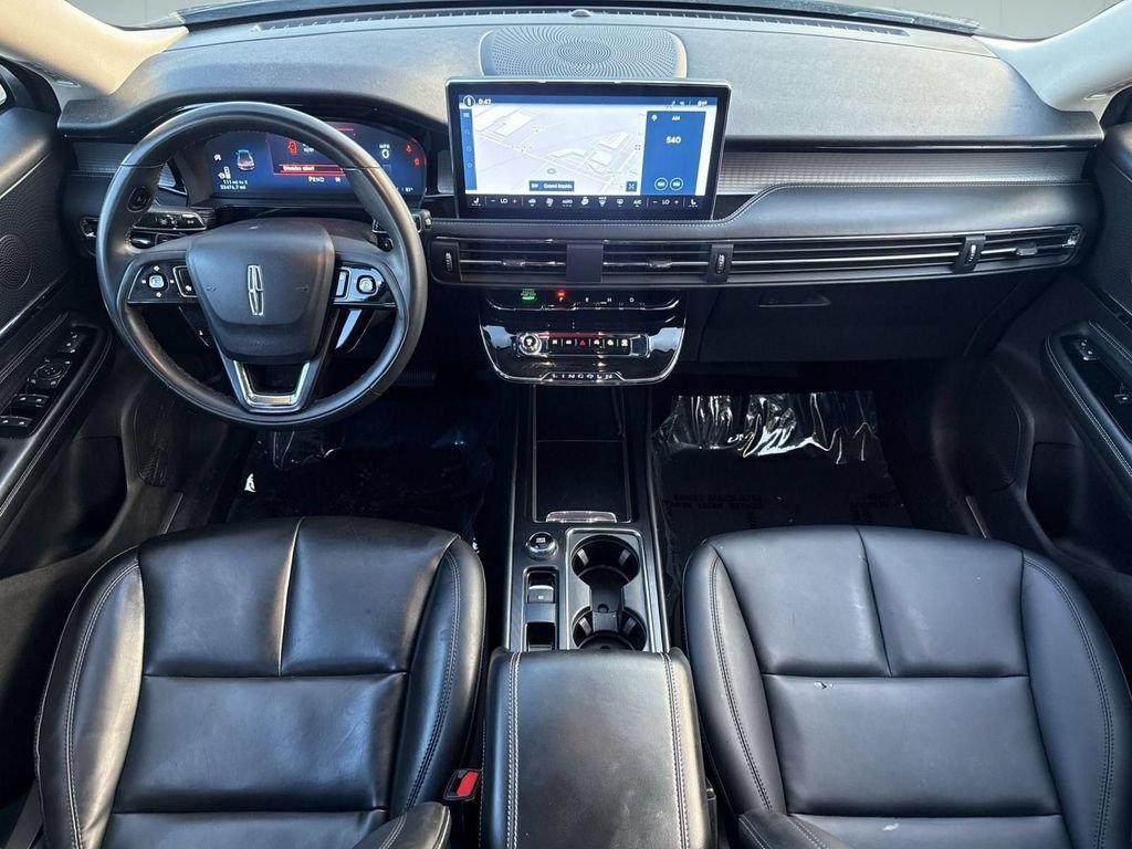 Certified 2024 Lincoln Corsair AWD image 28