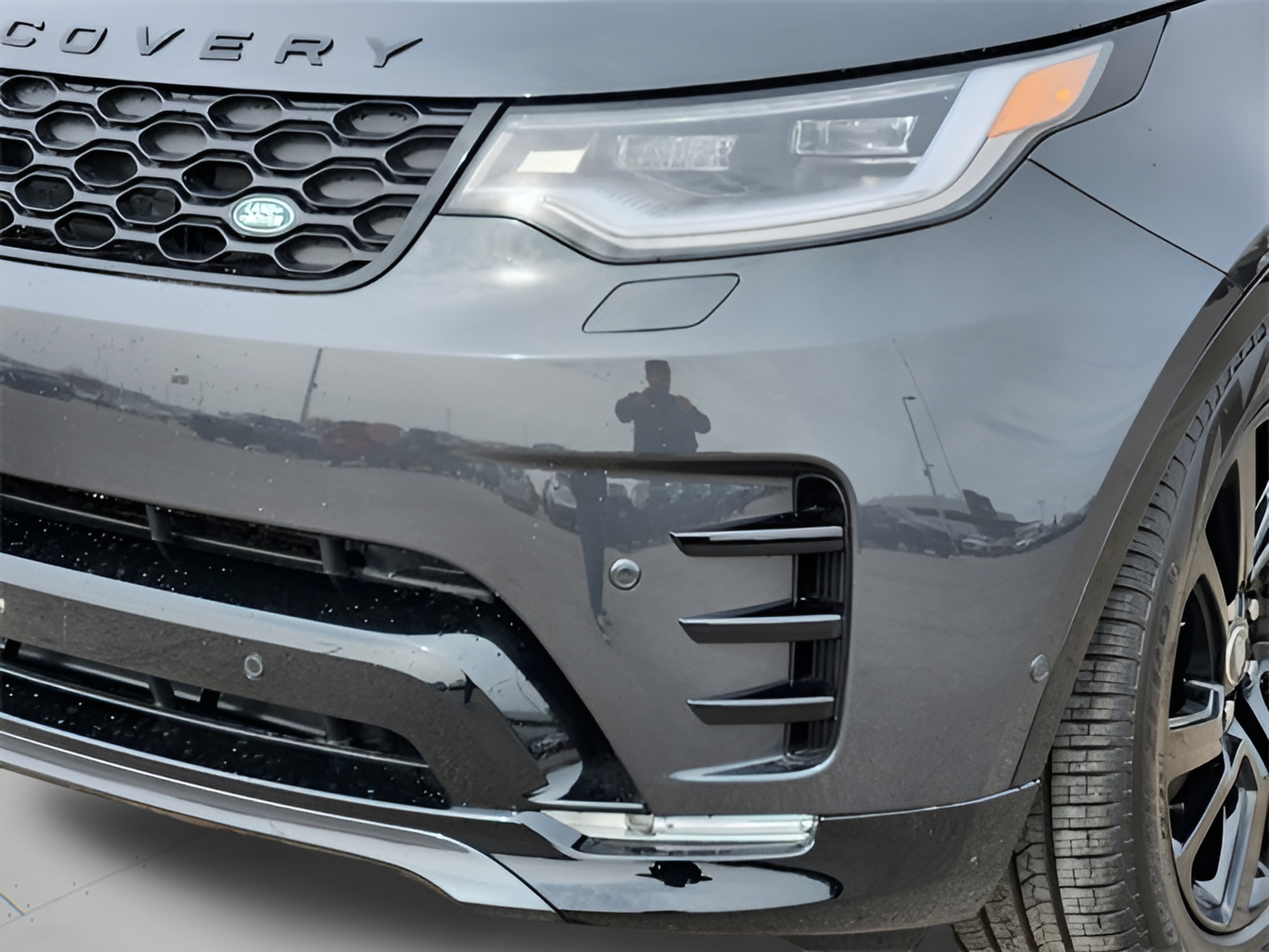 New 2025 Land Rover Discovery Dynamic SE AWD/4WD image 33