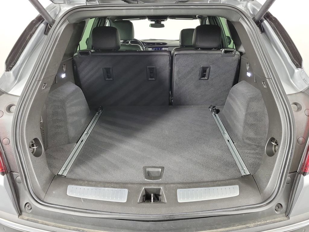 Certified 2024 Cadillac XT5 Premium Luxury image 8