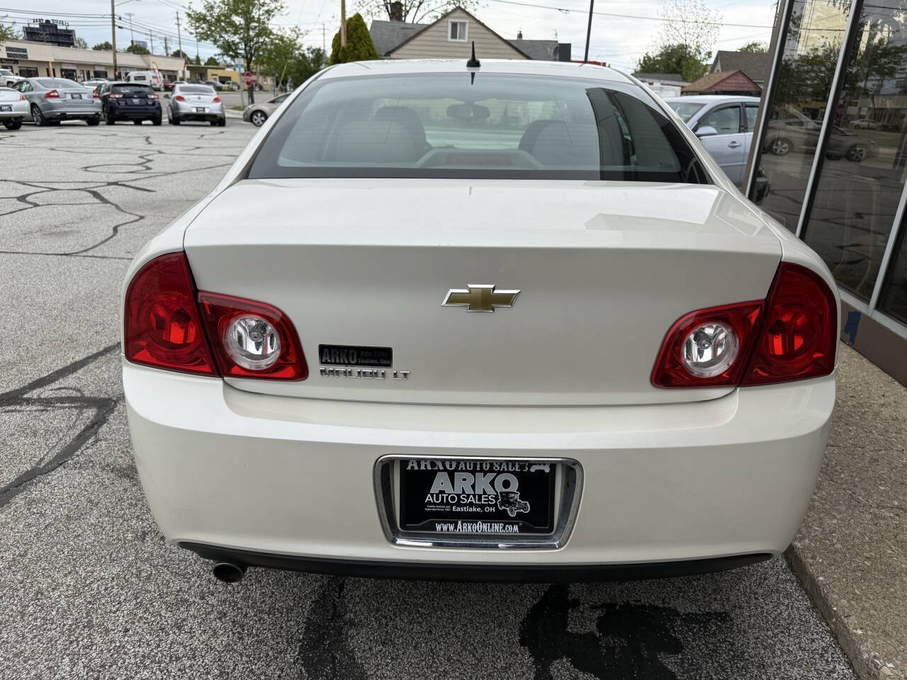 Used 2011 Chevrolet Malibu LT w/ White Diamond Premium Package FWD image 8