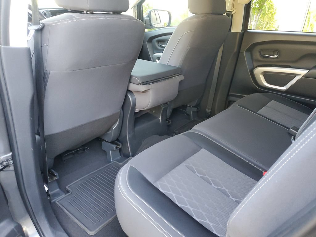 Certified 2024 Nissan Titan SV AWD/4WD image 13