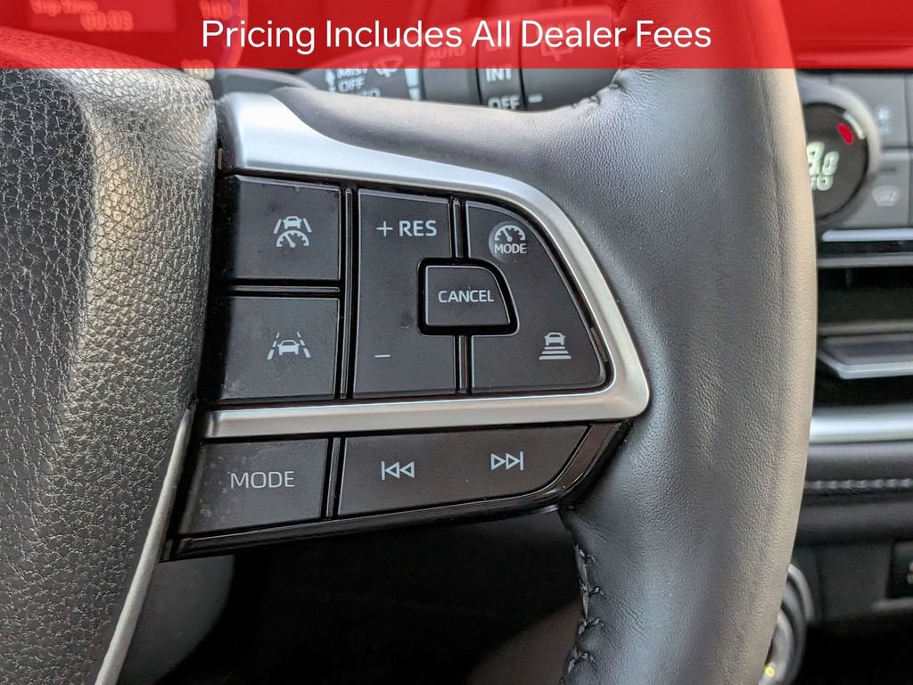 Certified 2024 Toyota Grand Highlander AWD image 29