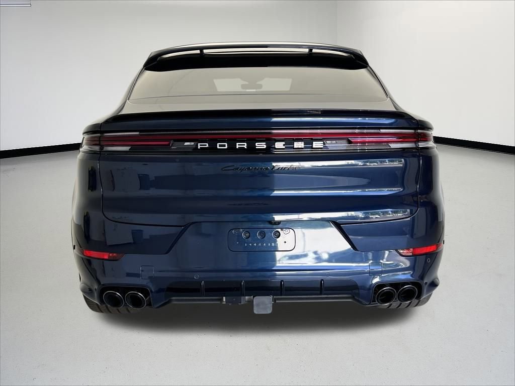 Certified 2024 Porsche Cayenne Turbo image 21