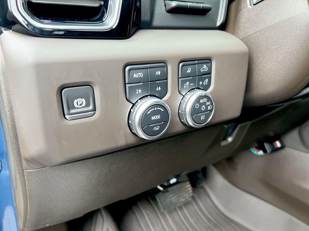 Certified 2024 GMC Sierra 2500 Denali w/ Denali Reserve Package image 16