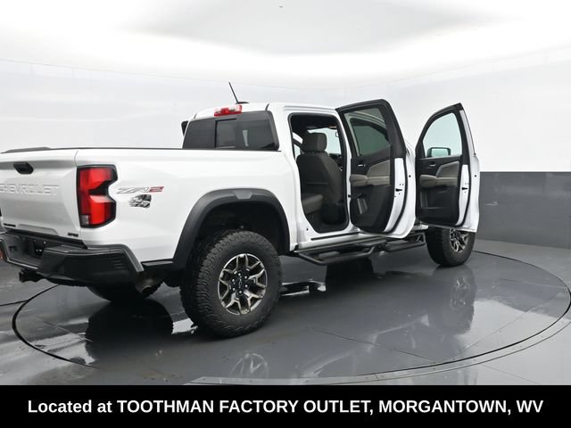Used 2023 Chevrolet Colorado ZR2 AWD/4WD image 29