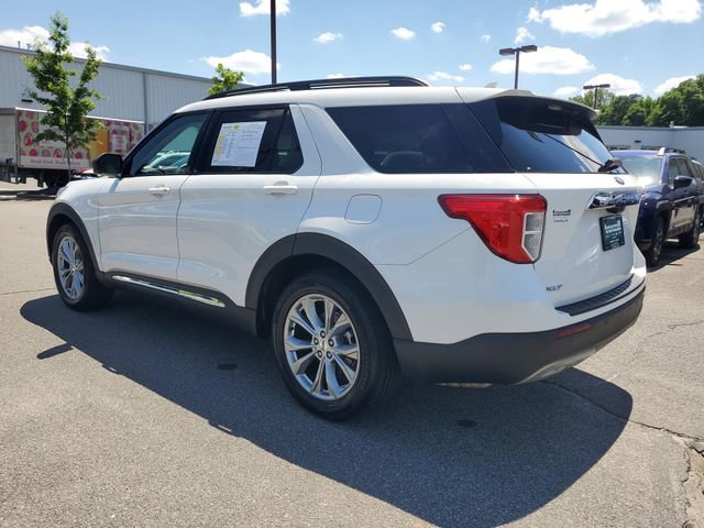 Used 2023 Ford Explorer XLT w/ Equipment Group 202A RWD image 4