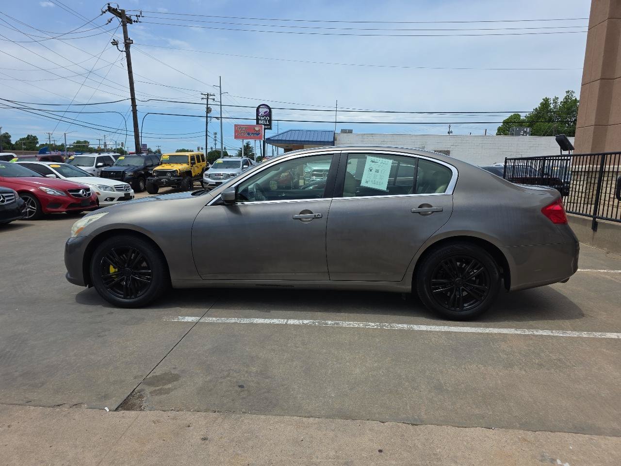 Used 2013 INFINITI G37 x Sedan w/ Premium Pkg AWD/4WD image 8