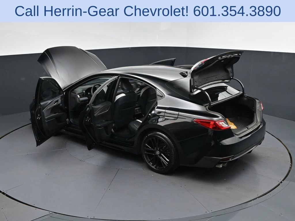 Used 2025 Toyota Camry SE image 48