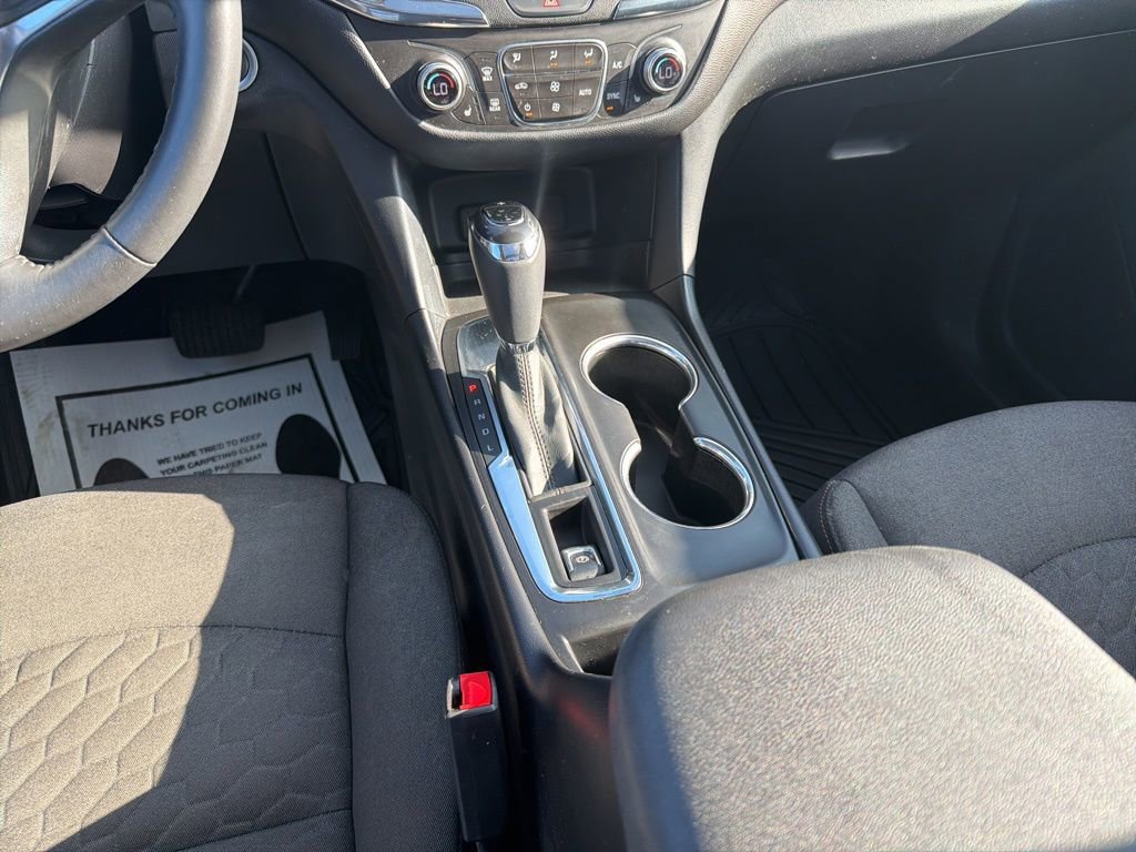 Used 2018 Chevrolet Equinox LT w/ Sun & Infotainment Package image 17