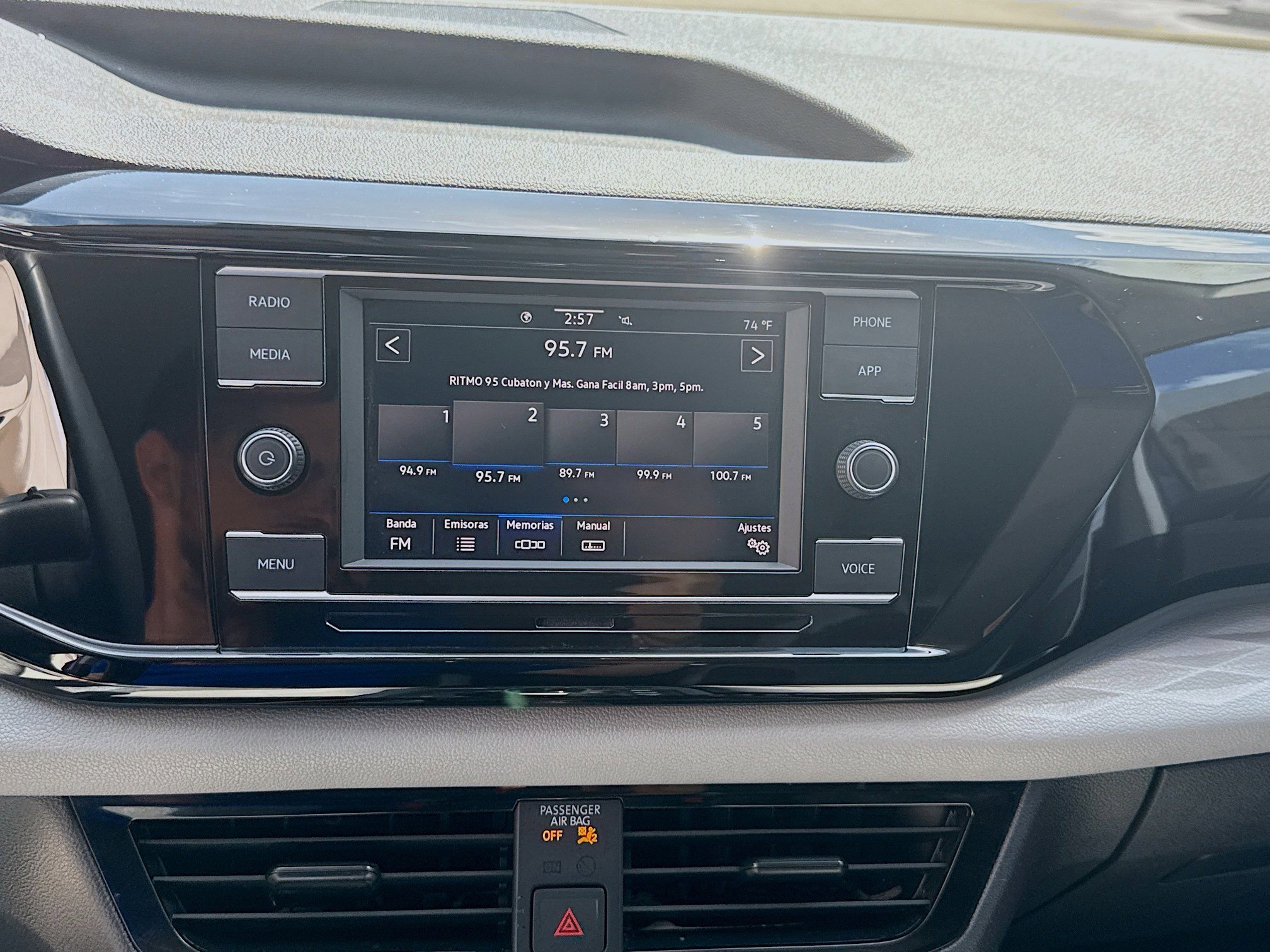 Used 2022 Volkswagen Taos S w/ IQ Drive S Package image 12