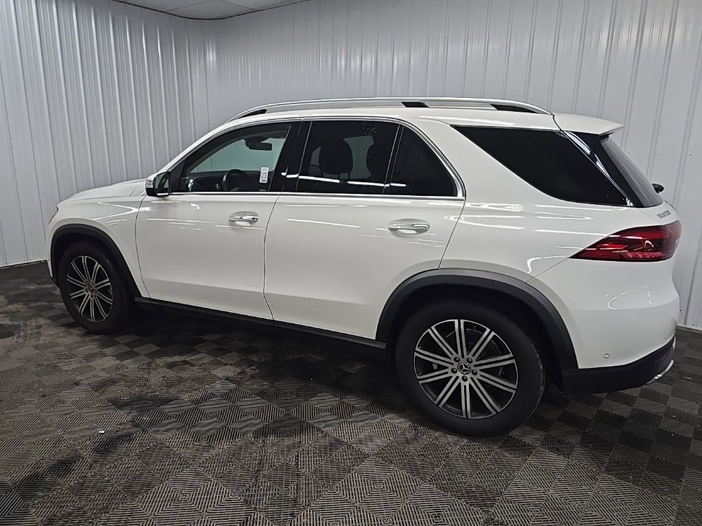 Used 2024 Mercedes-Benz GLE 350 4MATIC w/ 3rd Row Seat Package image 4