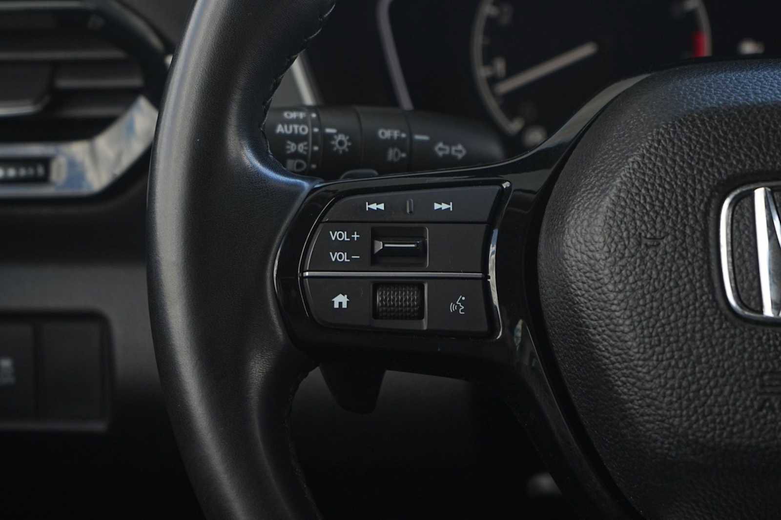 Certified 2023 Honda Pilot EX-L image 17