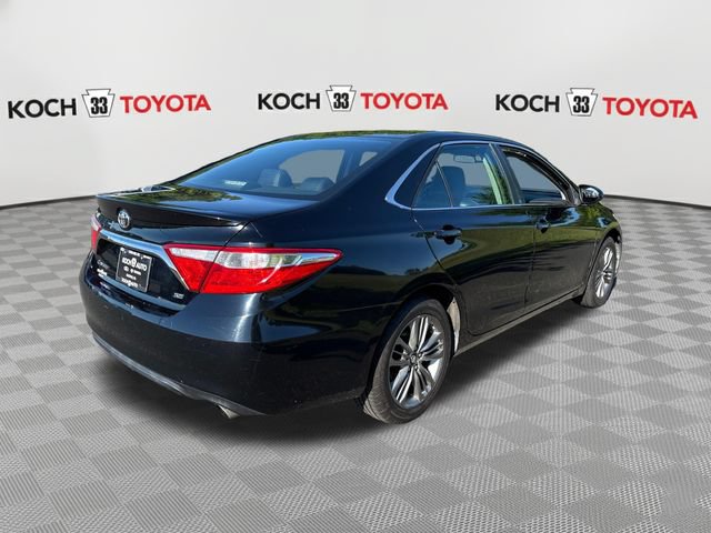 Used 2017 Toyota Camry SE FWD image 8