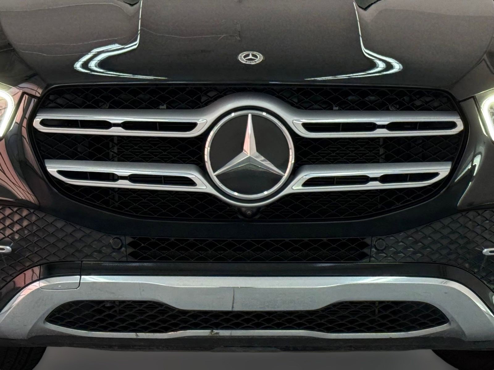 Used 2021 Mercedes-Benz GLE 350 4MATIC w/ Premium Package image 19