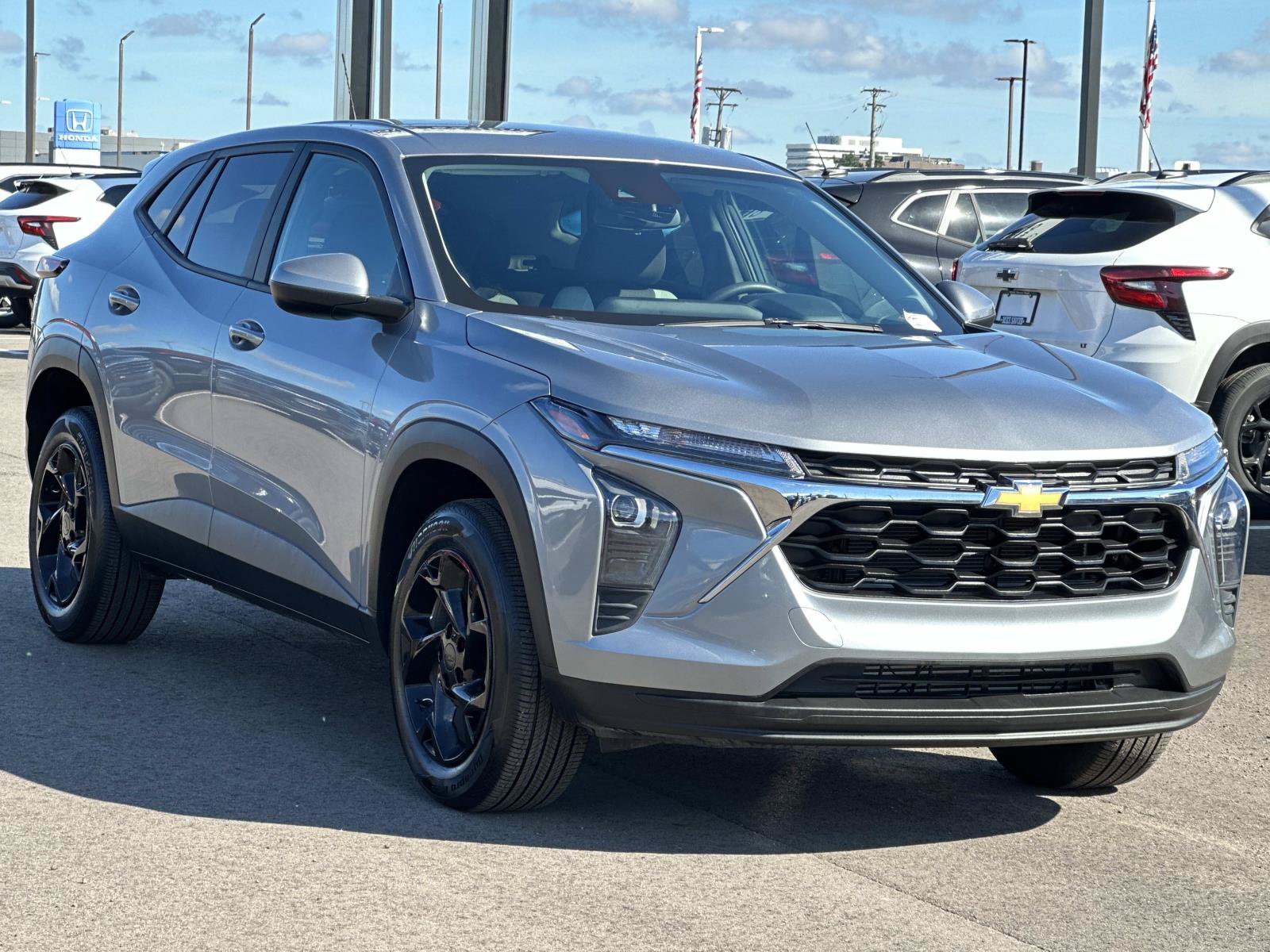 Used 2025 Chevrolet Trax LS w/ LS Convenience Package