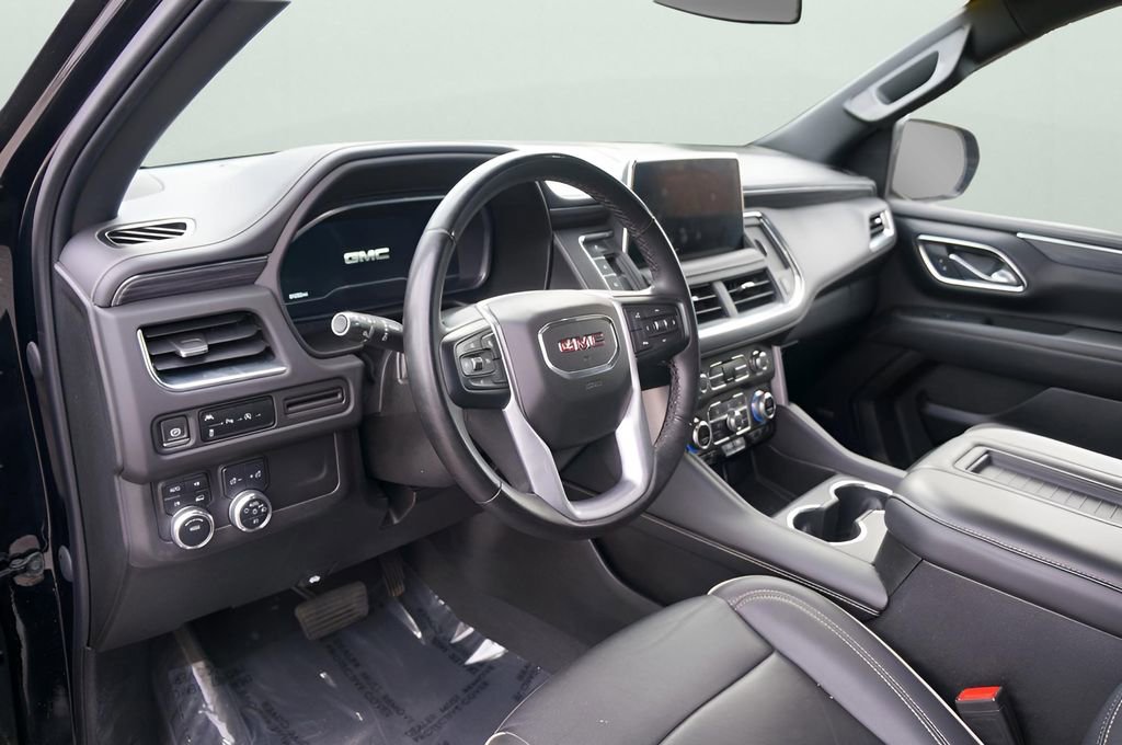 Used 2023 GMC Yukon SLT image 12
