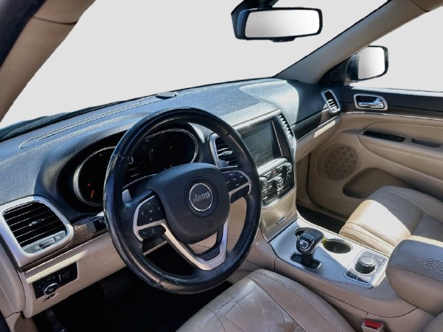 Used 2014 Jeep Grand Cherokee Limited AWD/4WD image 10