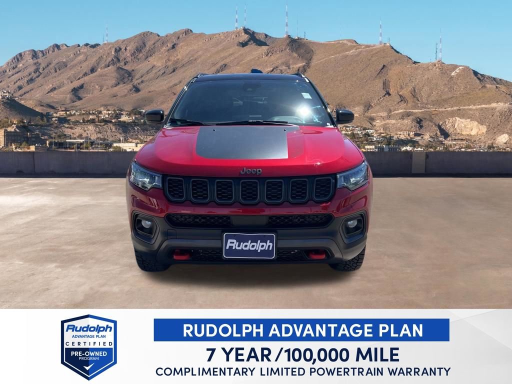 Used 2025 Jeep Compass Trailhawk AWD/4WD image 9