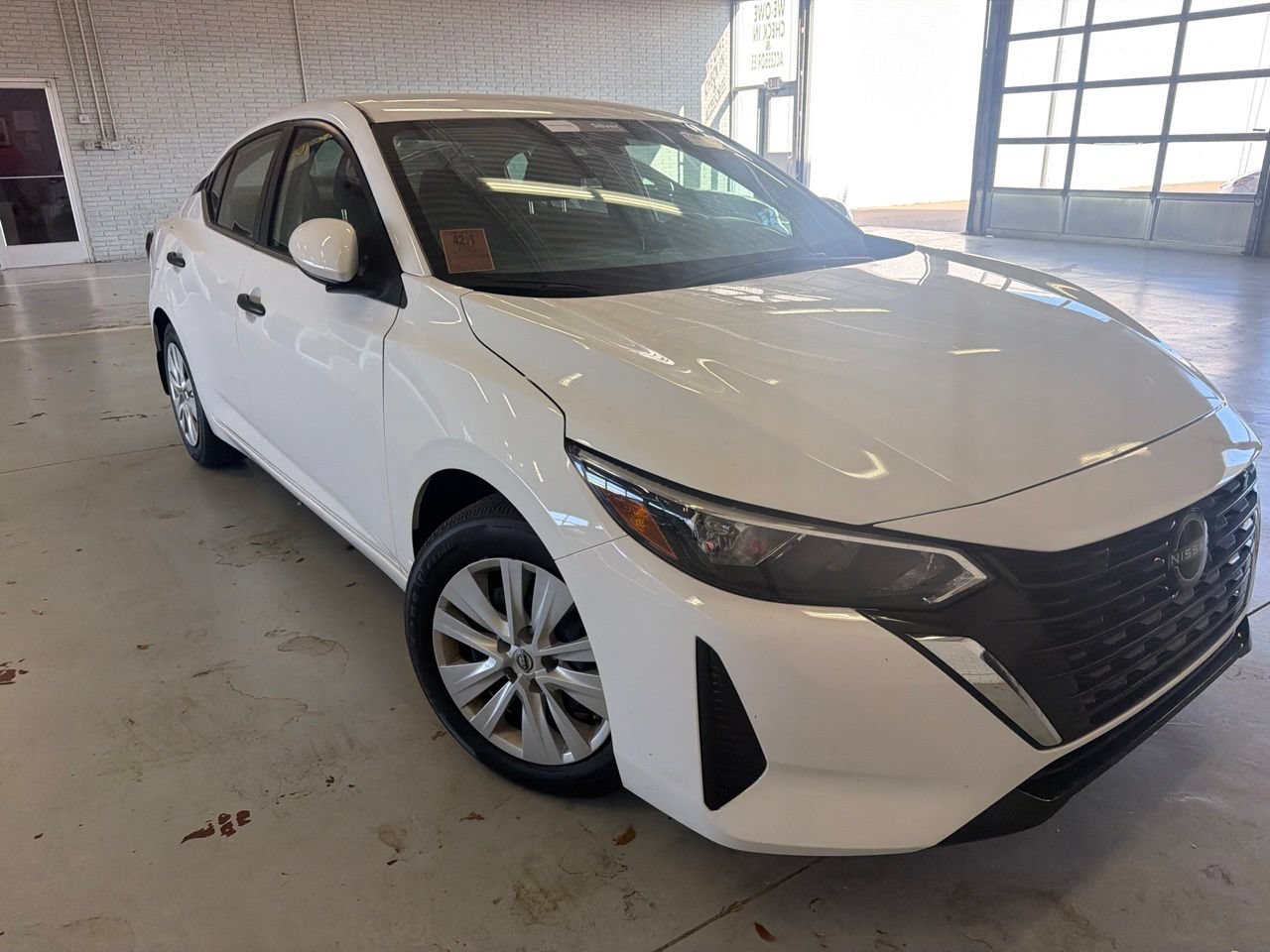 Used 2025 Nissan Sentra S FWD image 3