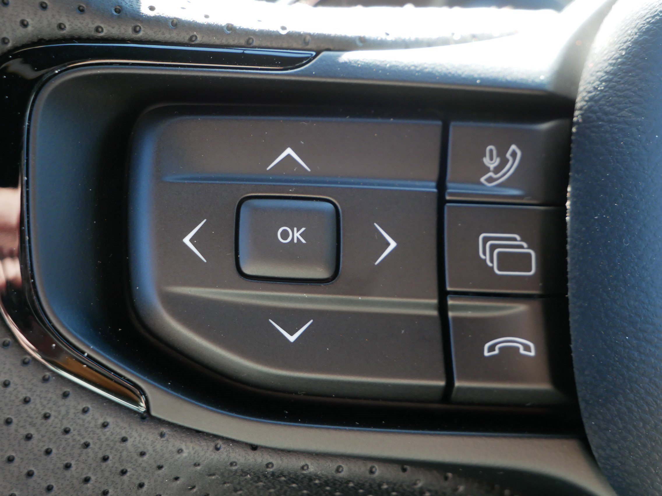 New 2026 Dodge Charger R/T AWD/4WD image 15