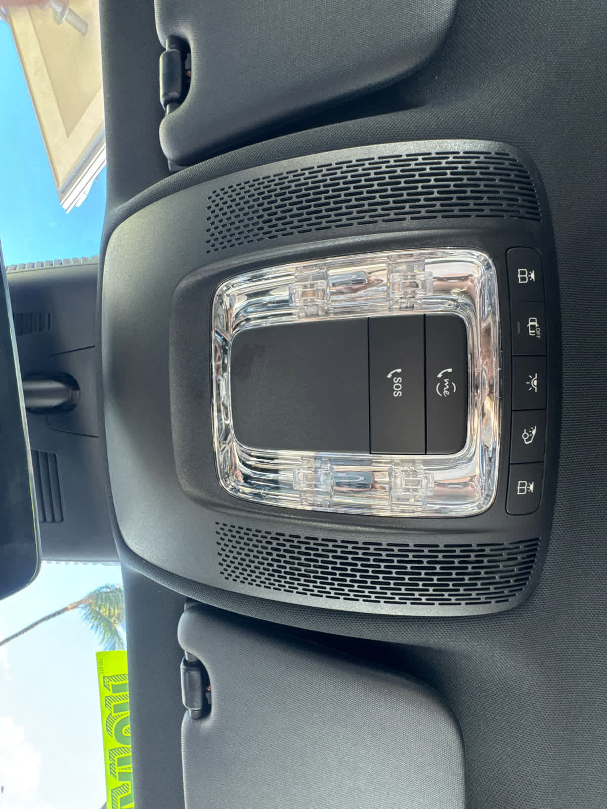 Used 2025 Mercedes-Benz GLA 250 4MATIC image 25