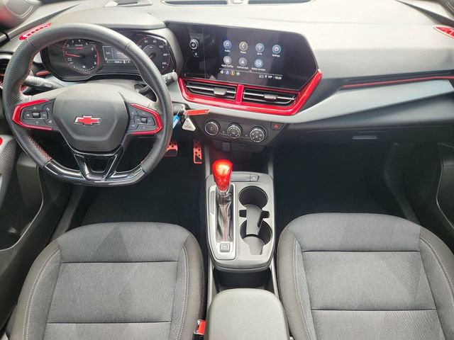 Used 2024 Chevrolet Trax RS FWD image 20