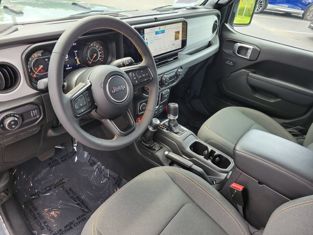 Used 2024 Jeep Gladiator Sport AWD/4WD image 20