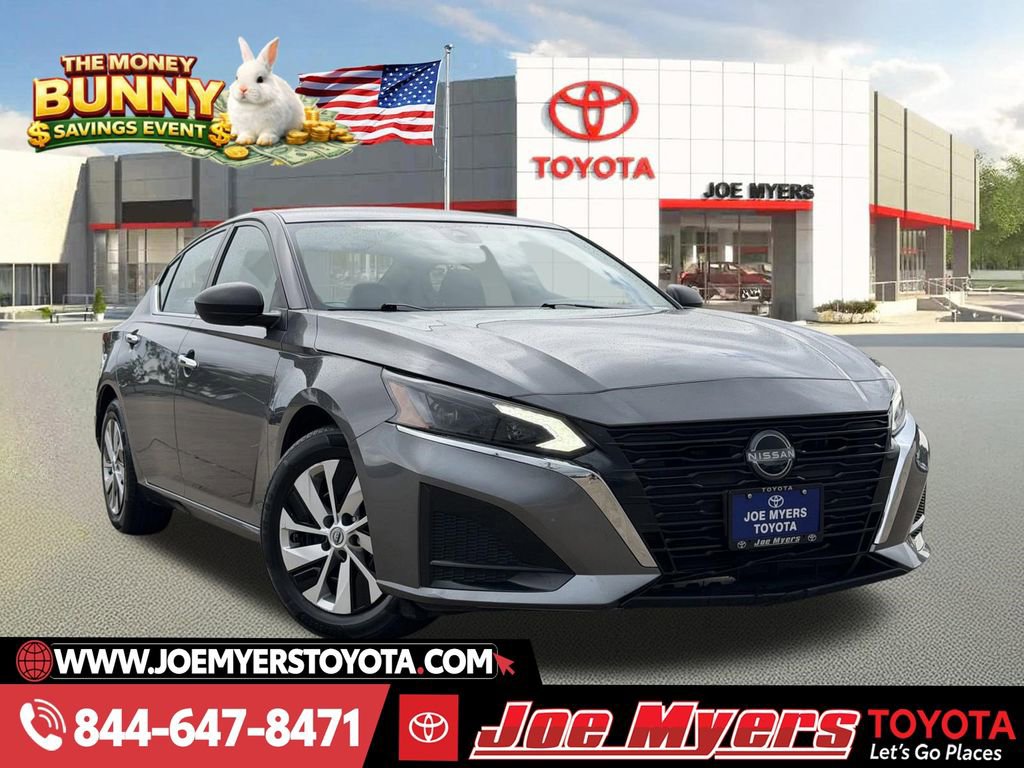 Used 2024 Nissan Altima 2.5 S image 1