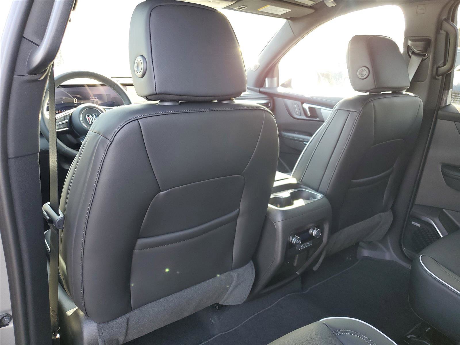 New 2026 Buick Enclave Preferred w/ Power Package image 15