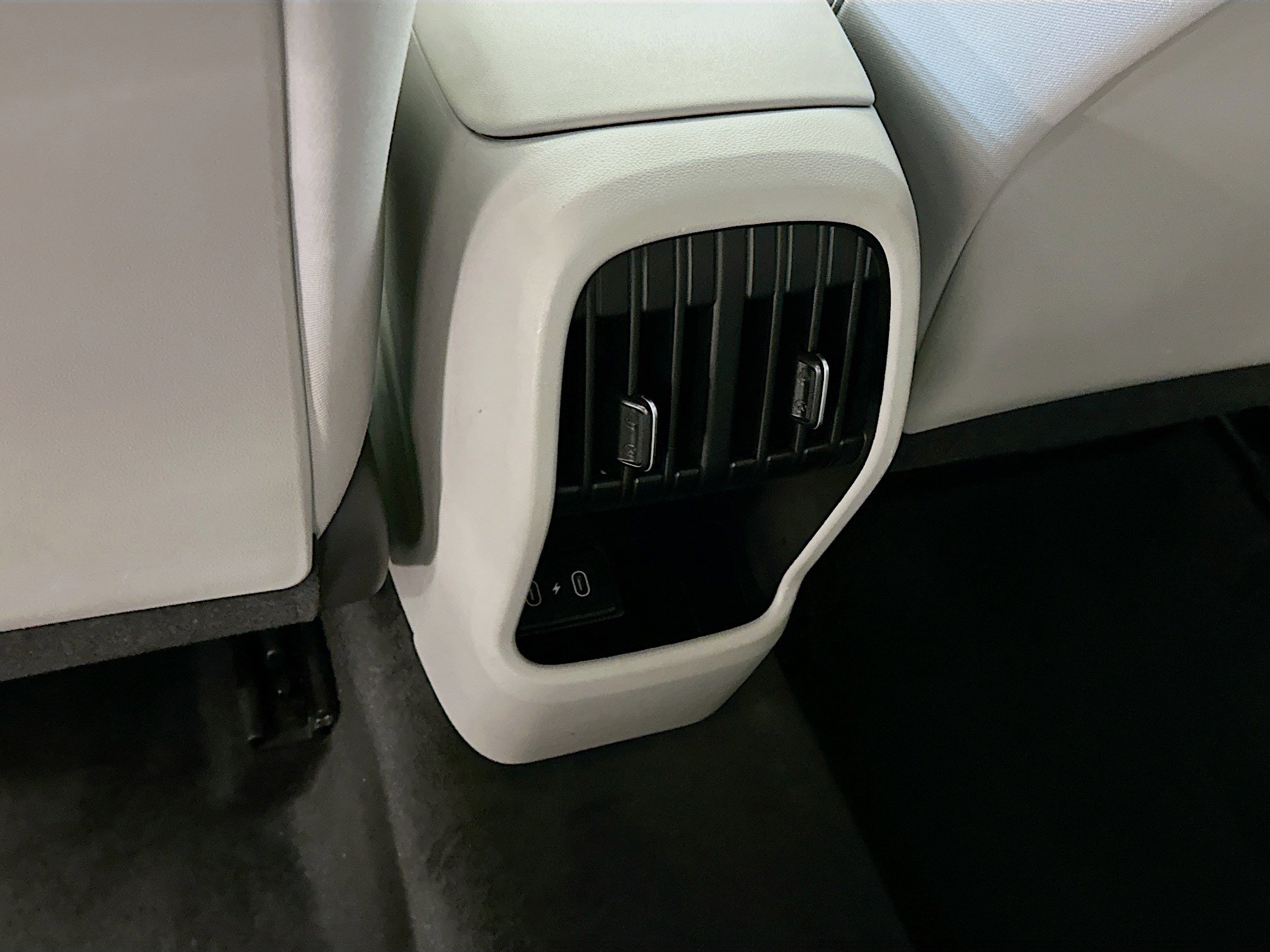 Used 2025 Hyundai Kona SEL image 27