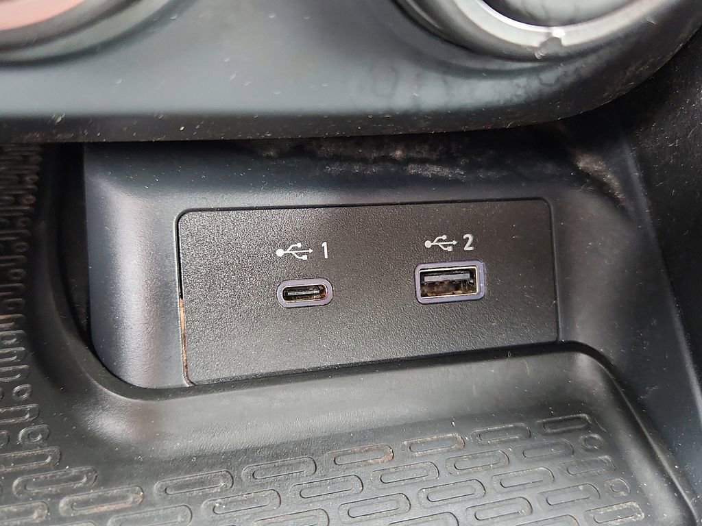 Used 2024 Nissan Z Performance w/ Floor Mat Package RWD image 24