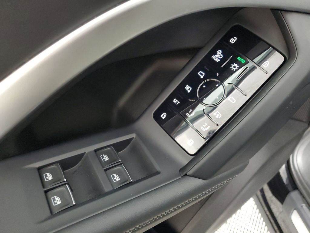 Used 2025 Audi Q5 Premium Plus w/ Premium Plus image 20