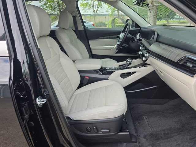 Used 2025 Kia Telluride SX Prestige AWD/4WD image 9