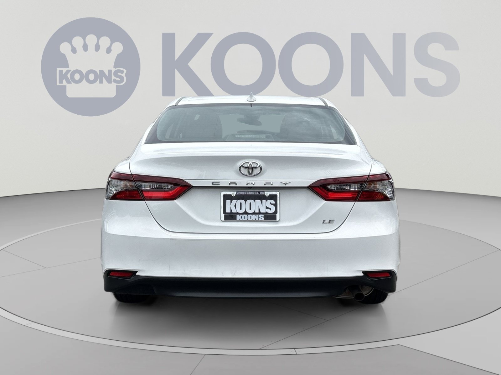 Used 2024 Toyota Camry LE FWD image 5