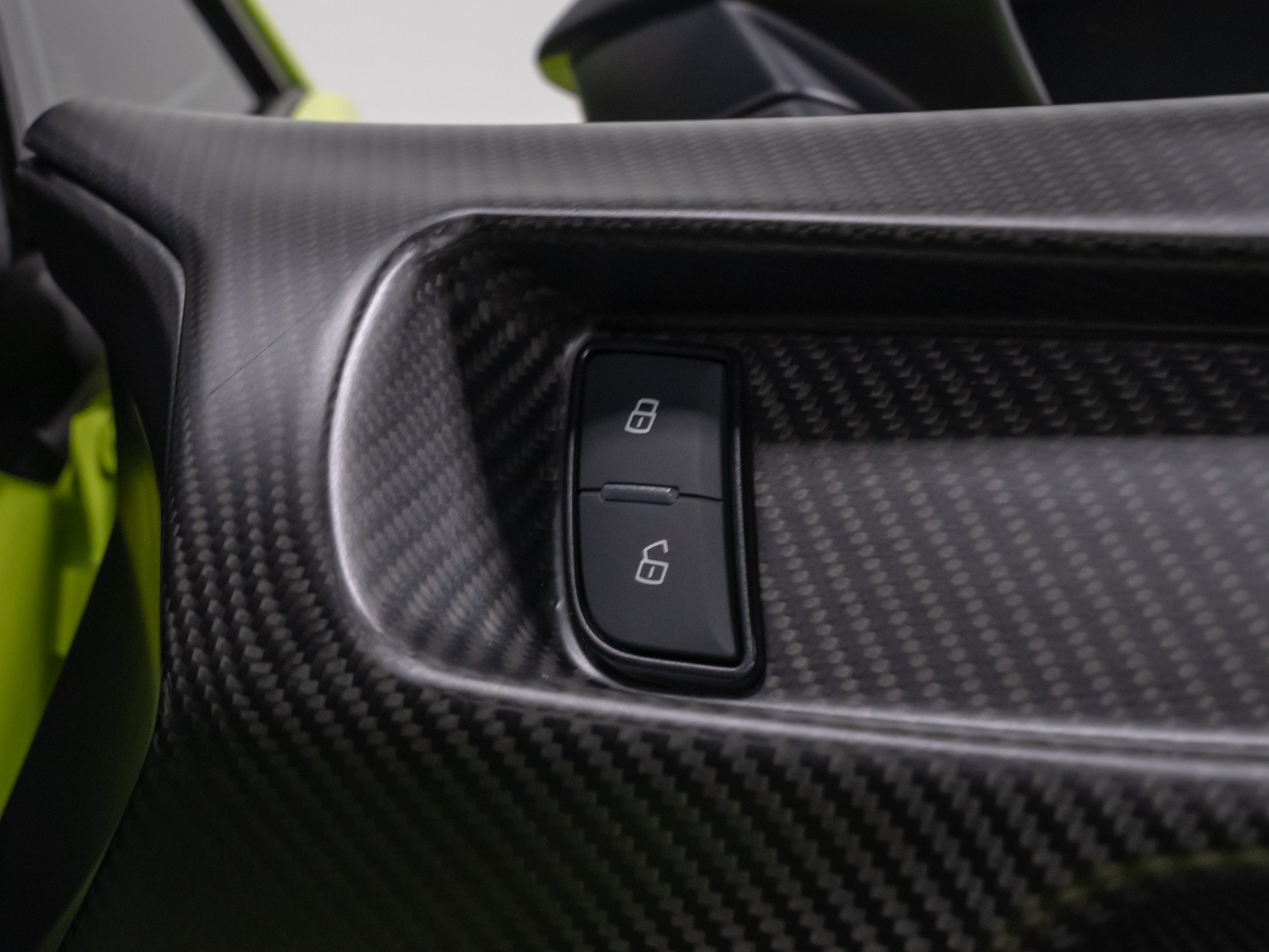 Used 2023 Lamborghini Huracan STO RWD image 67