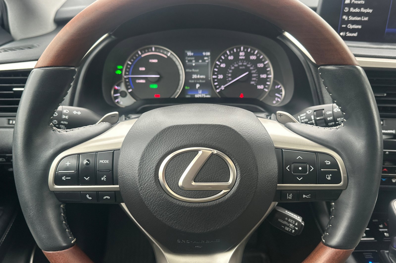 Used 2021 Lexus RX 450h AWD w/ Premium Package image 24