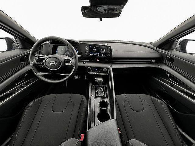 New 2025 Hyundai Elantra Sport FWD image 15