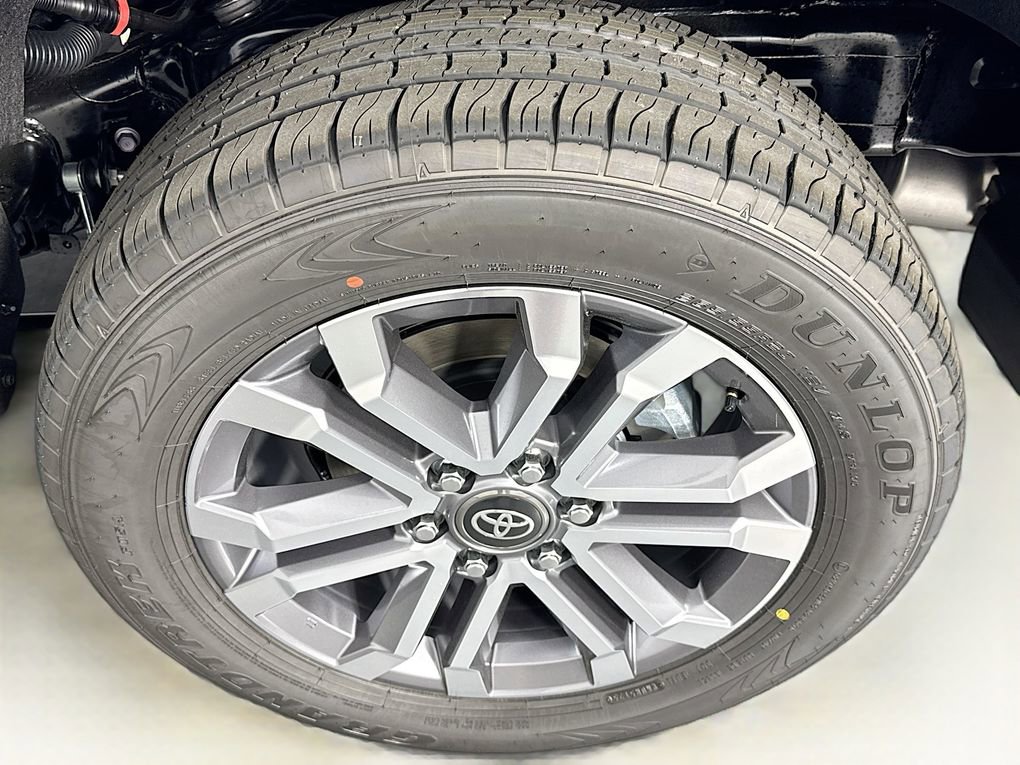 New 2026 Toyota 4Runner Limited image 31