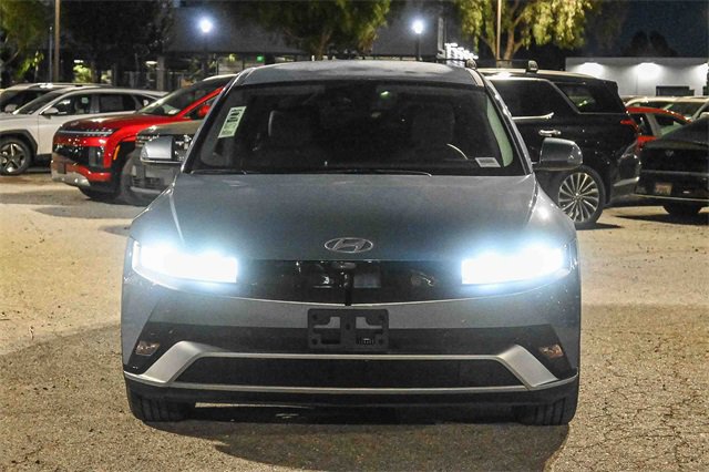 New 2026 Hyundai Ioniq 5 SEL image 2