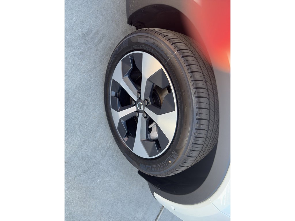 New 2026 Volvo XC40 B5 Plus w/ Protection Package Premier AWD/4WD image 19