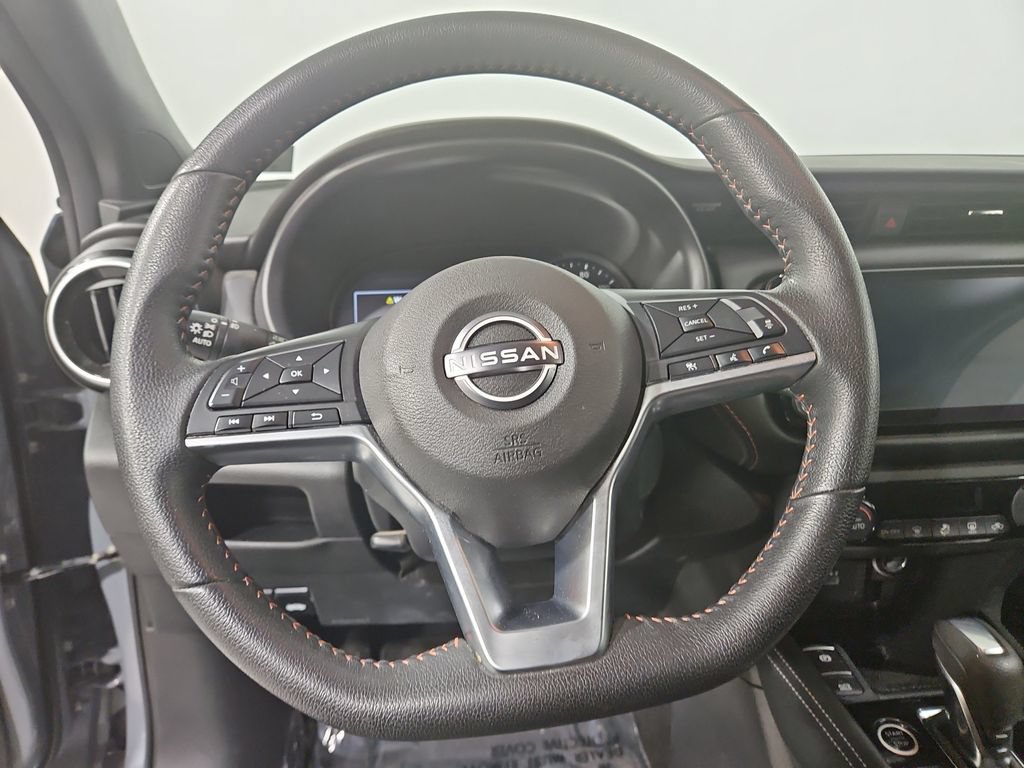 Used 2024 Nissan Kicks SR FWD image 15