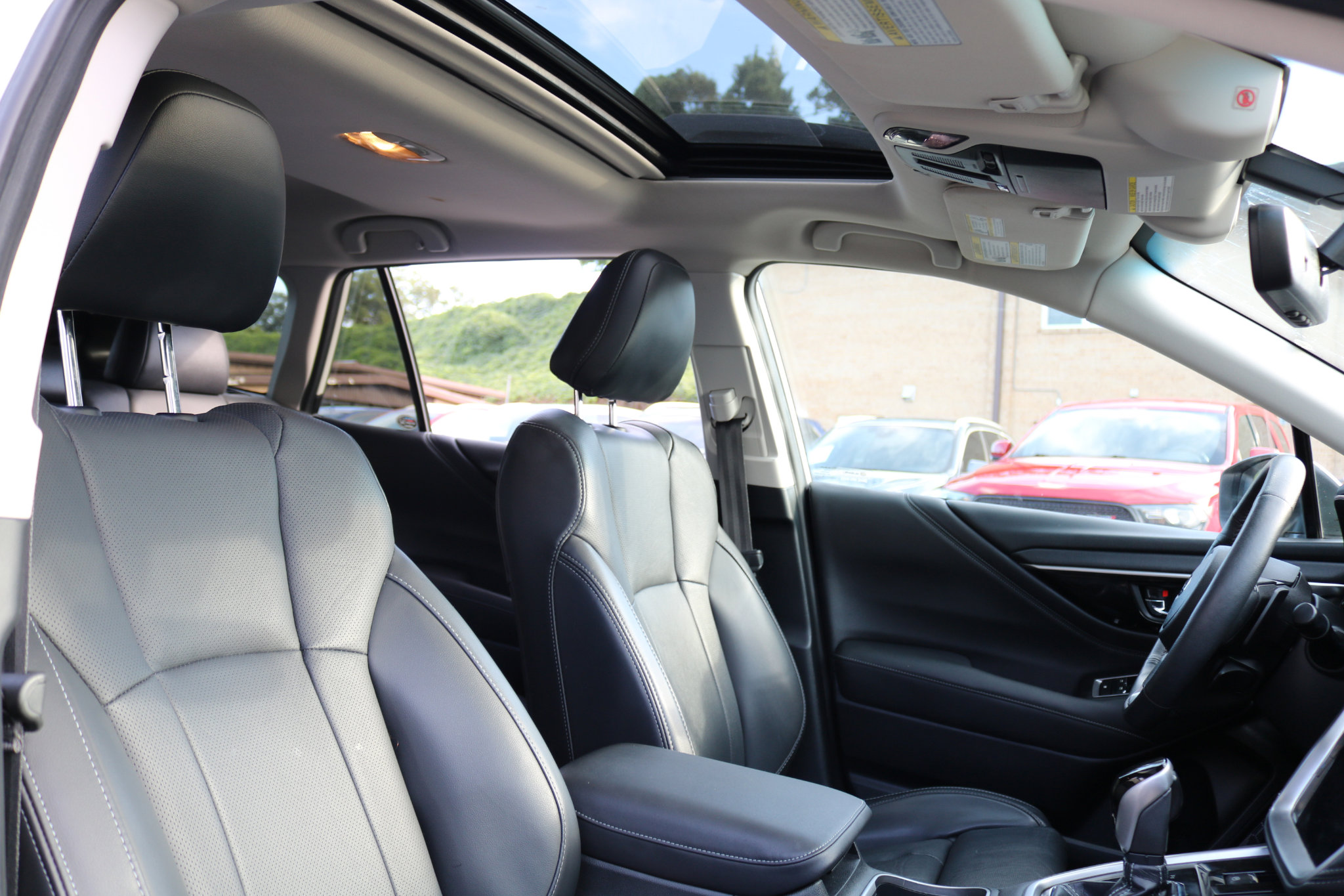 Used 2020 Subaru Outback Limited image 48