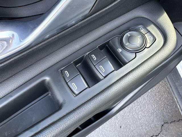 Used 2023 GMC Terrain AT4 image 23