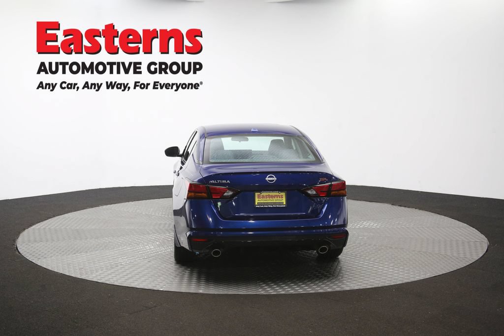 Used 2024 Nissan Altima 2.5 SR w/ SR Premium Package FWD image 37