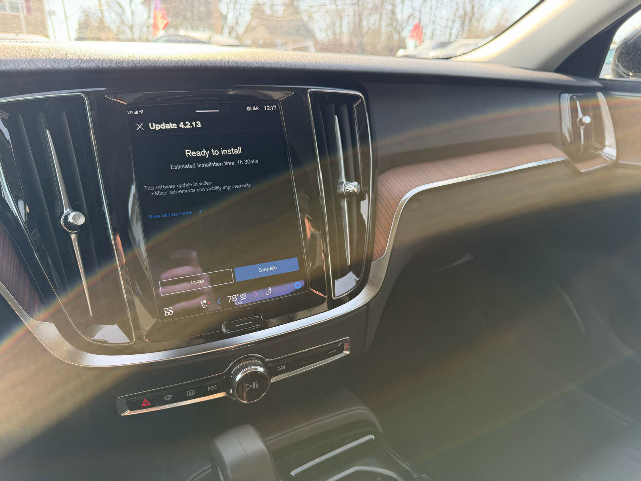 Used 2024 Volvo S60 T8 Plus w/ Climate Package image 11