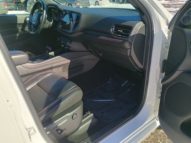 Used 2024 Dodge Durango GT image 13