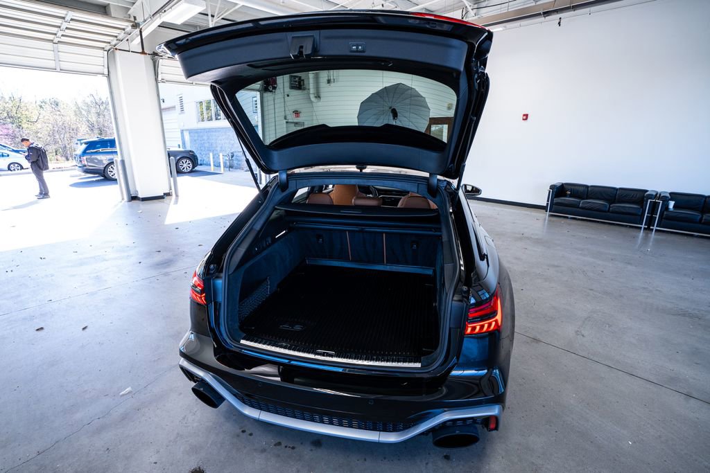 Used 2024 Audi RS 6 performance image 60